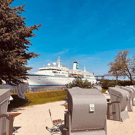 Kanal-Haus "Das Gaestehaus Direkt Am Nok" Osterrönfeld المظهر الخارجي الصورة