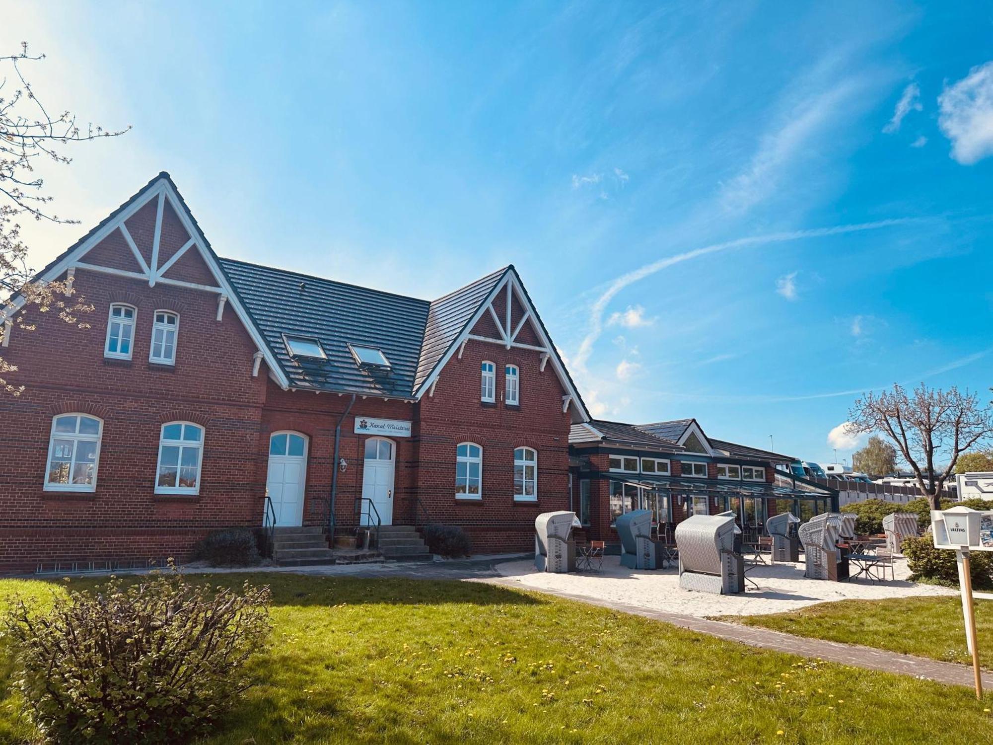 Kanal-Haus "Das Gaestehaus Direkt Am Nok" Osterrönfeld المظهر الخارجي الصورة