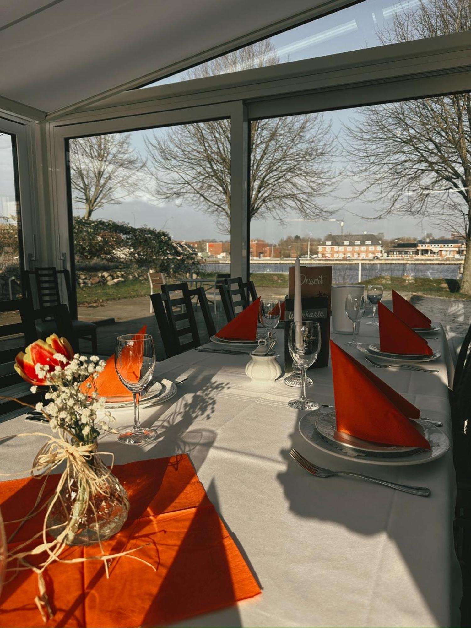 Kanal-Haus "Das Gaestehaus Direkt Am Nok" Osterrönfeld المظهر الخارجي الصورة